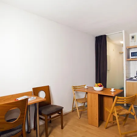 Sejours & Affaires Rouen Normandie 2*